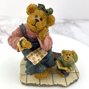 Boyds Bears Momma with Taylor Patience is a Virtue Bearstone Collection 2002